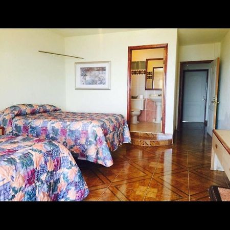 Hotel La Cueva Del Pirata Camalú Zewnętrze zdjęcie